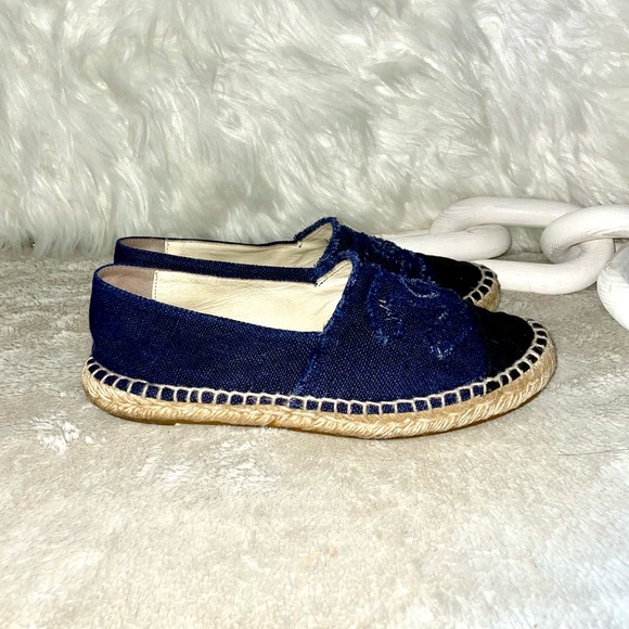 Chanel Espedrilles Cap Toe Black / Blue Denim Canvas Shoes Sz 38 / US 8 - Picture 3 of 8
